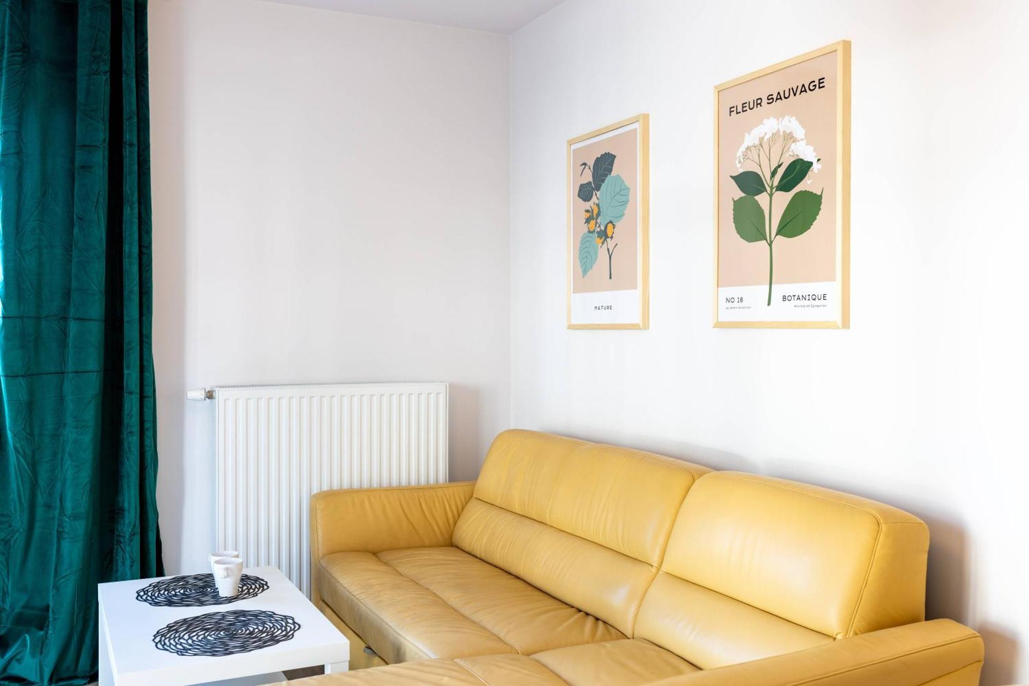 Apartamenty Niedaleko Dworca Od Wroclawapartament-Pl エクステリア 写真