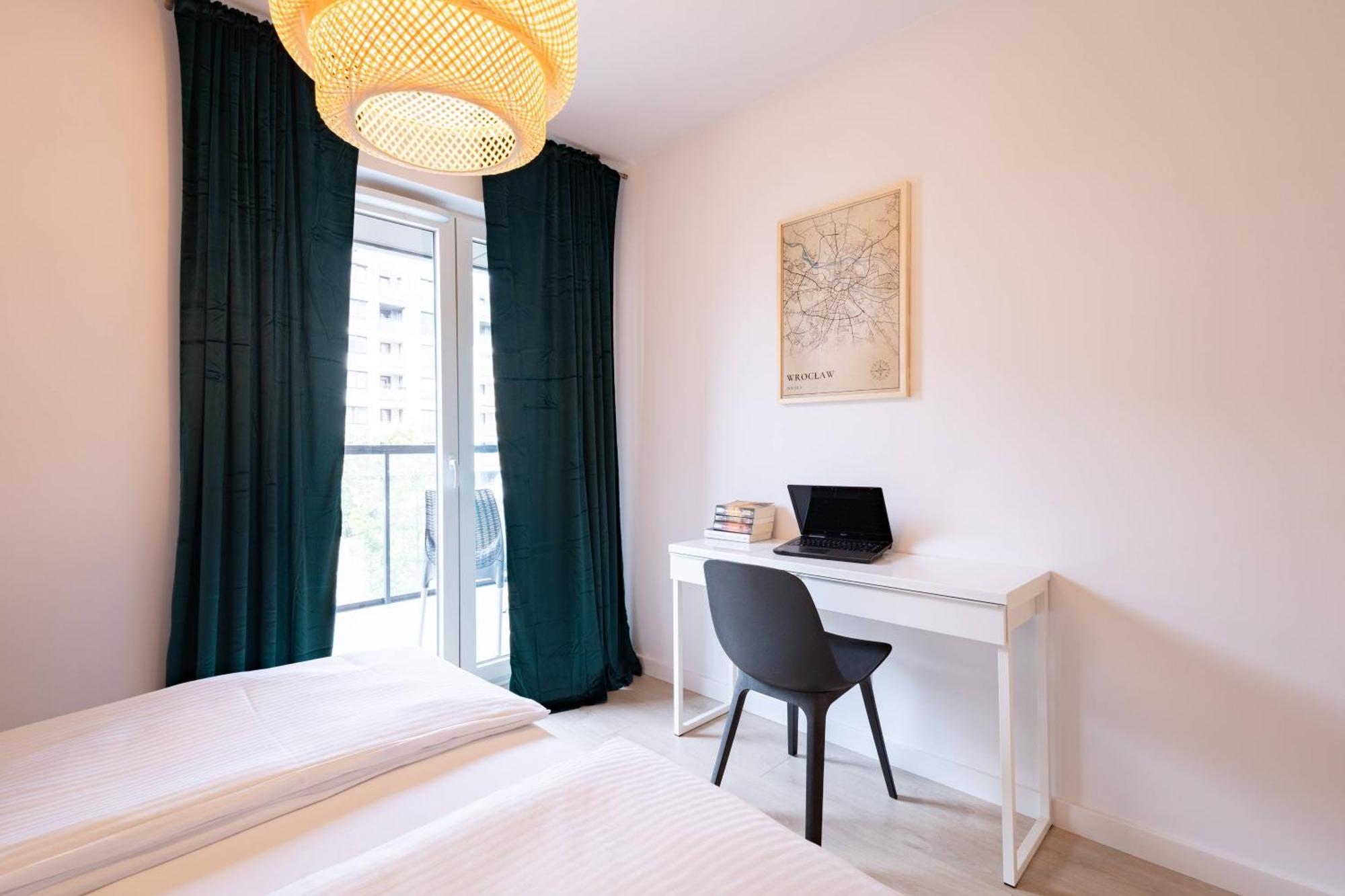 Apartamenty Niedaleko Dworca Od Wroclawapartament-Pl エクステリア 写真
