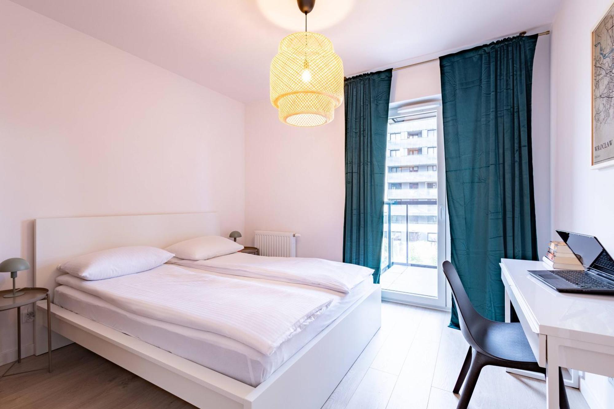 Apartamenty Niedaleko Dworca Od Wroclawapartament-Pl エクステリア 写真