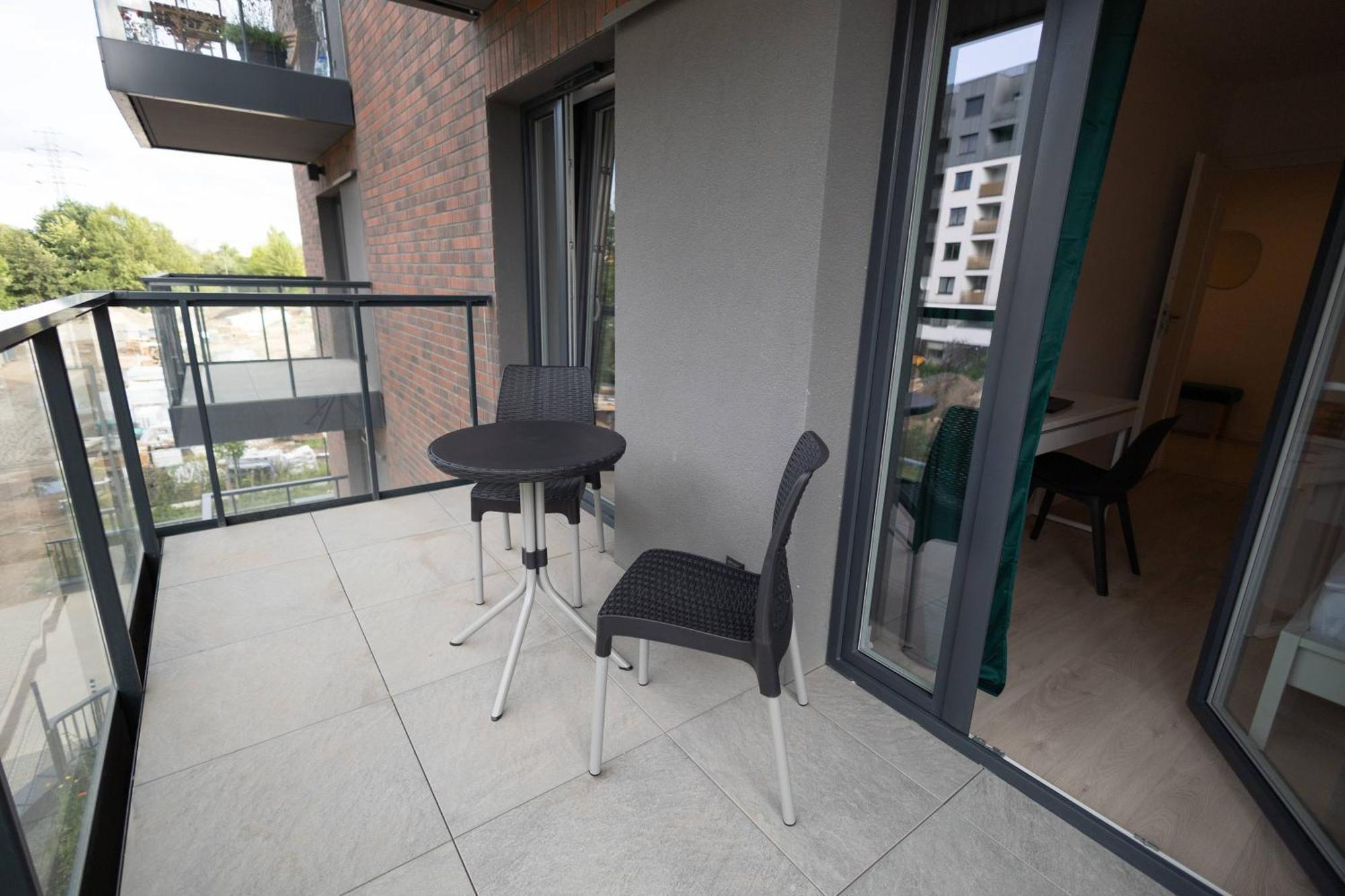 Apartamenty Niedaleko Dworca Od Wroclawapartament-Pl エクステリア 写真